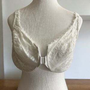 Glamorise‎ Front-Closure WonderWire Bra Size 42B White Plus Size